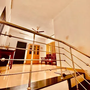  Guest house Lake View House India