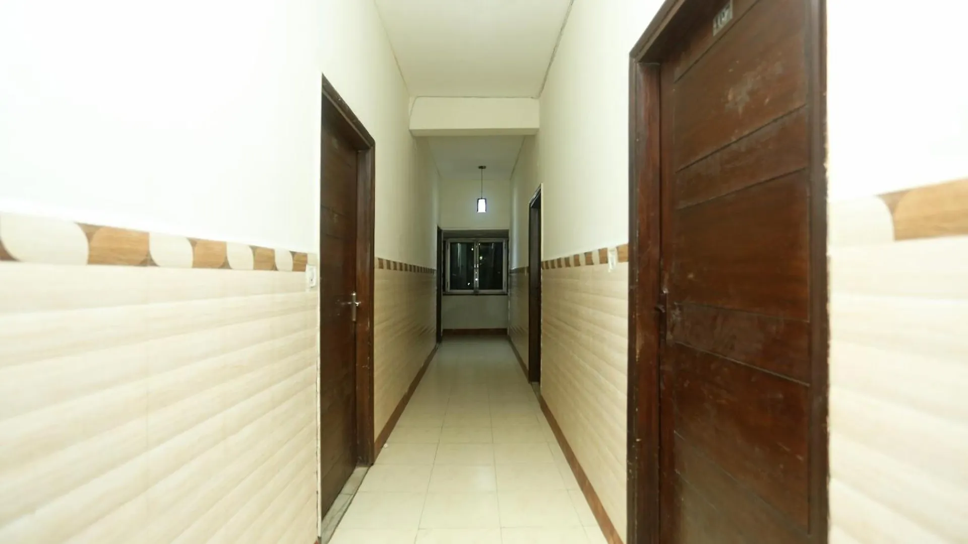 Hotel O Sai President Agra  India