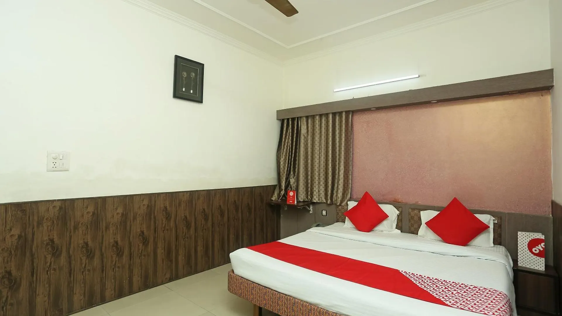 Hotel O Sai President Agra